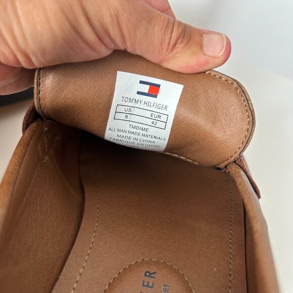 Tommy Hilfiger Black Loafers – US 9M / EU 42 - Picture 5 of 7